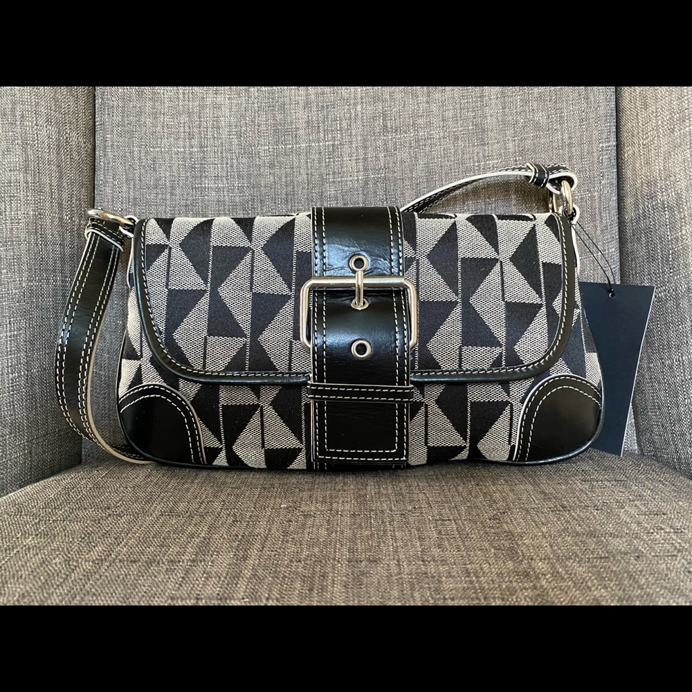 NEW Kenneth Cole New York Small Bag